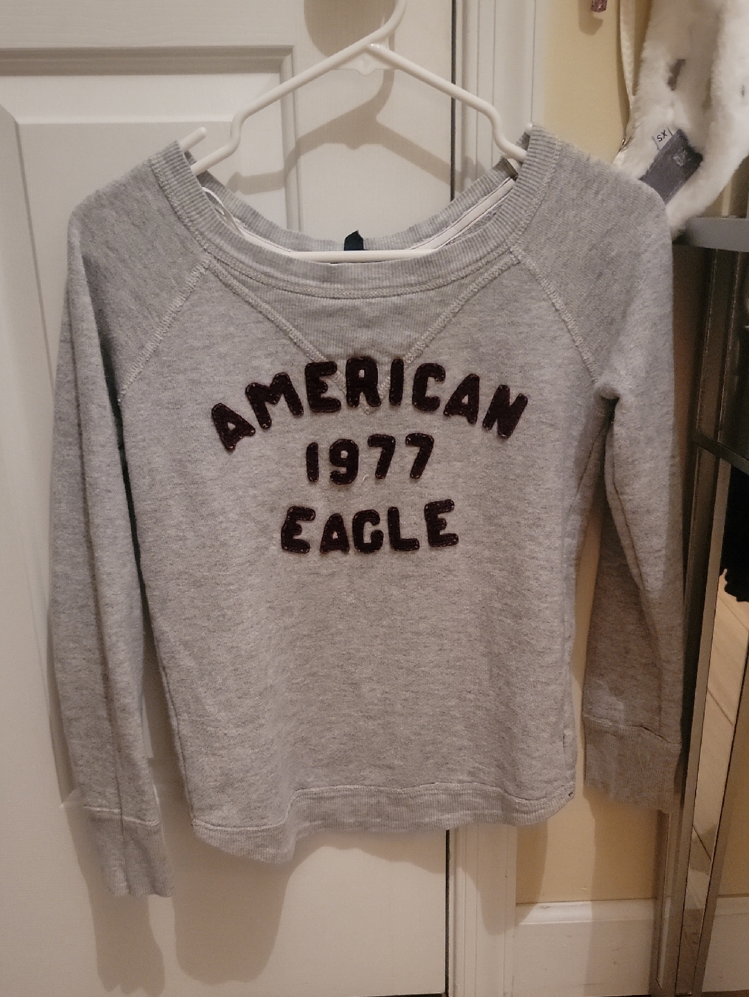 American Eagle Sweatshirt. Gray W/ Maroon Stitched Lettering. Size Xs.